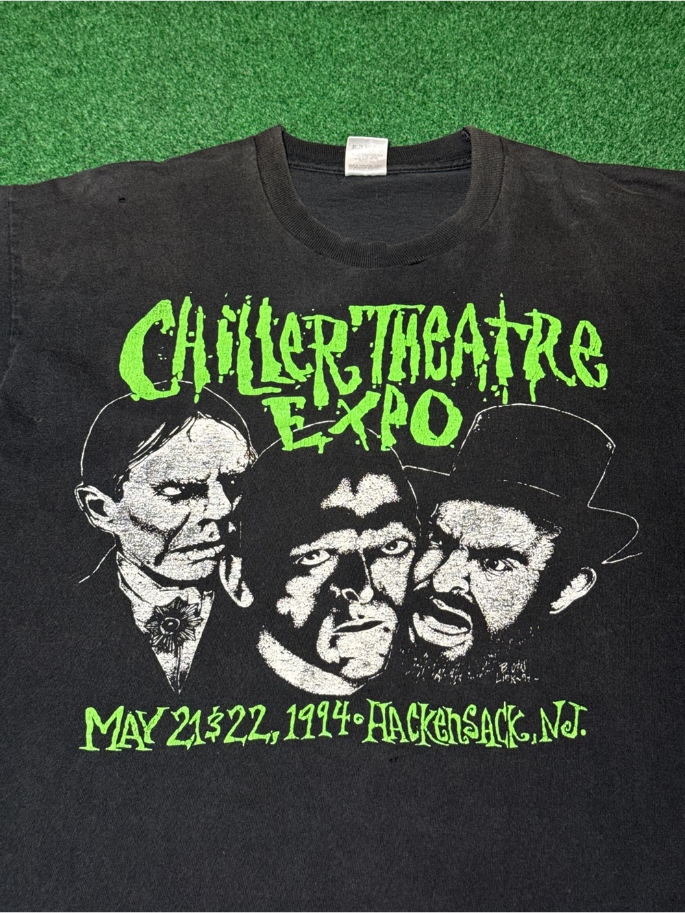 Vintage 90s Chiller Theatre Horror Movie T-shirt, NJ Convention Coffin Joe (XL)